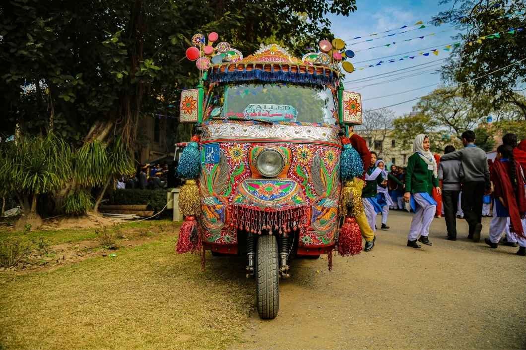 cheap flights to Pakistan from Manchester